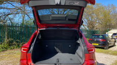 Volvo Xc40 2.0 D4 [190] R DESIGN Pro 5dr AWD Geartronic Diesel Estate